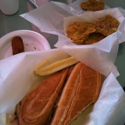 Cuco's Sandwich Shop