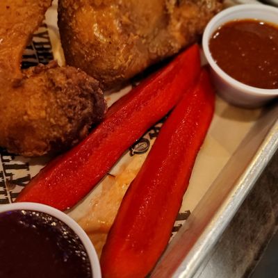 Jellybean and Julia's BBQ by null