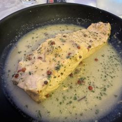 A Paciota Bistrò Di Pesce - Lachs in Zitronen Soße für 20 Euro