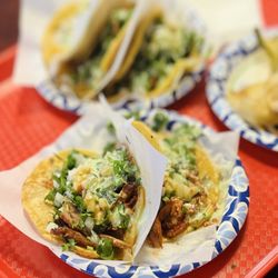 Tacos El Gordo - Adobada tacos