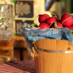 Mei Wirtshaus - Biergarten Radieserl Mei Wirtshaus