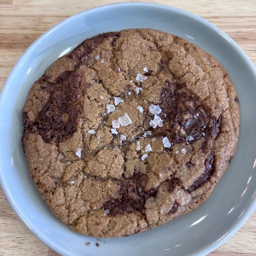 Buena Bodega - Chocolate chip sea salt cookie - Coffee & Tea Near Me - Ventura, California