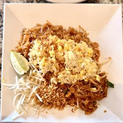 Simply Fresh Thai - Crab Pad Thai