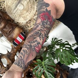 Medusa, geisha, koi fish, roses, lotus, color, waves