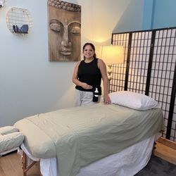 Divine Moon Wellness