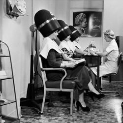 Z-Best Hair & Nail Salon