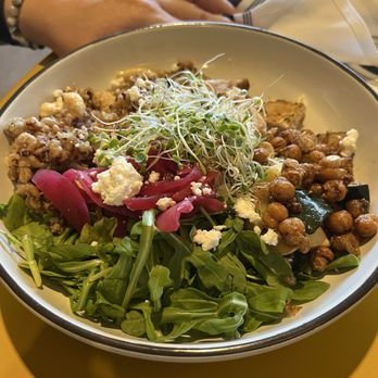 Dish Society - Local Veggie Grain Bowl with chicken - Southern Near Me - Austin, Texas