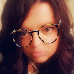 Chrissy's Cuts Color & Curls