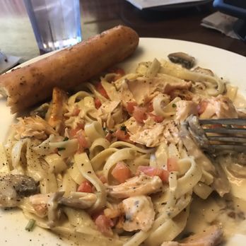 Applebee's Grill + Bar - Same as before, but they brought my tomatoes -it DOES make a flavorful difference - Sports Bars Near Me - Aberdeen, Maryland Applebee's Grill + Bar - Same as before, but they brought my tomatoes -it DOES make a flavorful difference - Sports Bars Near Me - Aberdeen, Maryland