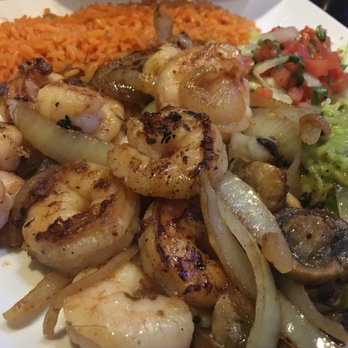 Mi Cancun - Shrimp with garlic - Mexican Near Me - Morrisville, North Carolina Mi Cancun - Shrimp with garlic - Mexican Near Me - Morrisville, North Carolina
