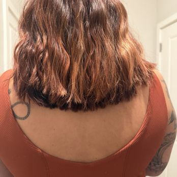 The Jade Rabbit - There's a shelf and hairs that weren't properly cut - Barbers Near Me - Charlotte, North Carolina