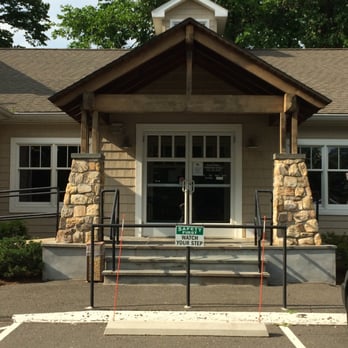 South Wilton Veterinary Group - Veterinarians Near Me - Wilton, Connecticut South Wilton Veterinary Group - Veterinarians Near Me - Wilton, Connecticut