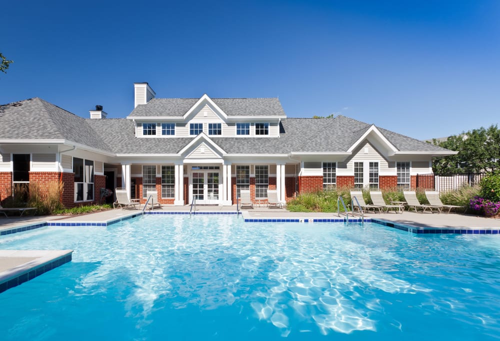 THE LAKES APARTMENTS Updated September 2024 12 Photos 8740