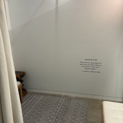 M.M.LaFleur - Fitting room