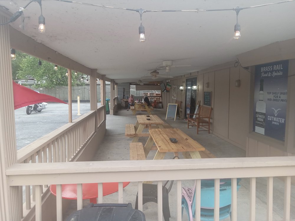 THE BRASS RAIL Updated September 2024 65 Central Blvd, Guyton