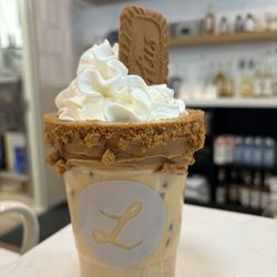 Lottie's Cafe - Biscoff latte