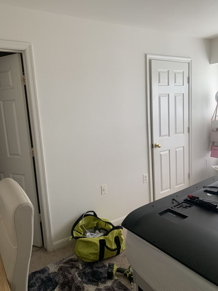 Slide of Ali Handyman