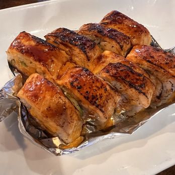 Edohana Sushi - Baked salmon roll - Sushi Bars Near Me - Irving, Texas