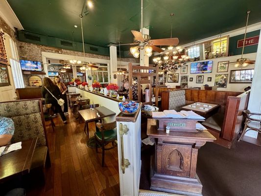 Murphy's Bar & Grill by null