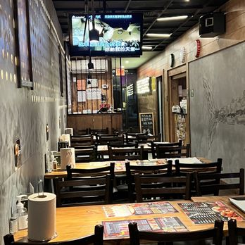 Gao's BBQ & Crab - Inside - Chinese Near Me - Flushing, New York