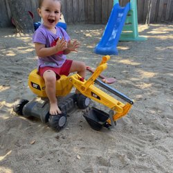 Redwood Parents Nursery School