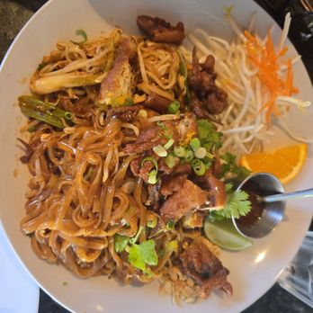 Pipo Ramen & Rice - Crispy Soft Shell Crab Pad Thai, $18.95. Pipo Ramen & Rice, Thursday, 6/19/2025 - Thai Near Me - Sacramento, California