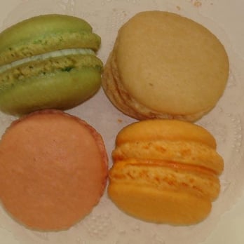 Le Panier - Tres bien, les macarons! - Bakeries Near Me - Seattle, Washington Le Panier - Tres bien, les macarons! - Bakeries Near Me - Seattle, Washington