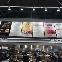 Shake Shack Derby Street Shops