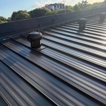 Driftwood Builders Roofing - Metal roof - Roofing Near Me - Manchaca, Texas