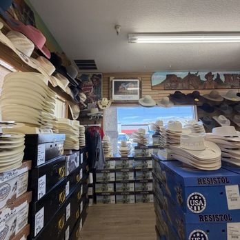 Arizona Hatters - Lots of hats - Hats Near Me - Tucson, Arizona