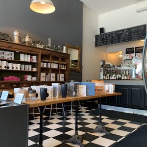 Ezra’s Pound on Yelp