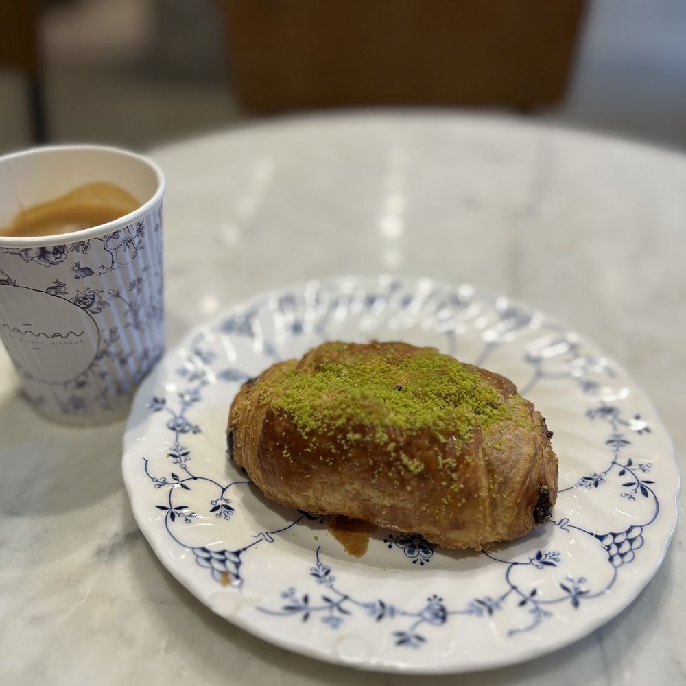 MAMAN - Updated February 2026 - 109 Photos & 31 Reviews - 155 E