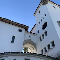 Captain Jack's Santa Barbara Tours - Take a City Tour with Captain Jack's