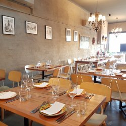 Nepal Dining Room - Interior seating