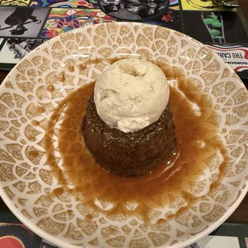 Gordon Ramsay at The Carnaby - Sticky toffee pudding - British Near Me - Anaheim, California