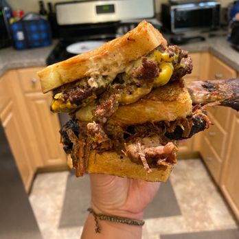 Smoke & Fire Social Eatery - The Mac Rib. - Comfort Food Near Me - Paramount, California