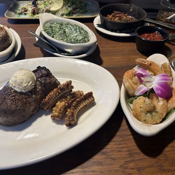 Aloha Steak House - Petite sirloin and garlic shrimp - Steakhouses Near Me - Honolulu, Hawaii