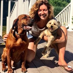 PupWalker - Pupwalker with her pups