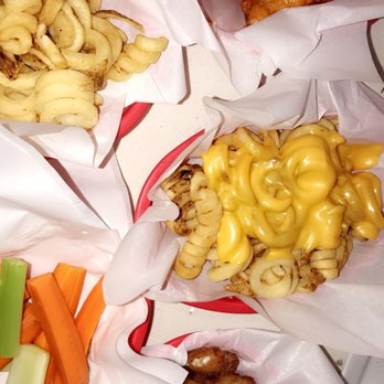 Hot Wings Cafe - Cheese Fries, small onion rings, hot and saucy wings. - Chicken Wings Near Me - Glendale, California Hot Wings Cafe - Cheese Fries, small onion rings, hot and saucy wings. - Chicken Wings Near Me - Glendale, California