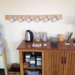 Lincoln Acupuncture Project - This is the cute waiting room!