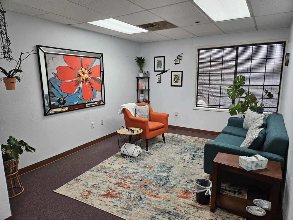 Whole Heart Brainspotting with Stephanie Henderson - grief counselor in Citrus Heights, CA