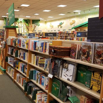 Barnes & Noble - Bookstores Near Me - Cumming, Georgia