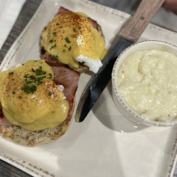 The Breakfast Company - Eggs Benedict - Breakfast & Brunch Near Me - Sarasota, Florida