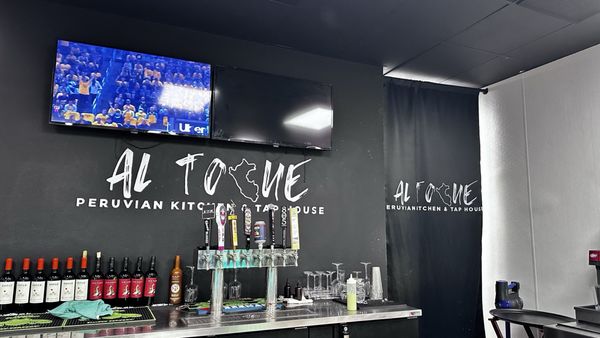 Al Toque Peruvian Kitchen by null