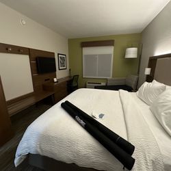 Holiday Inn Express & Suites Crestview South I-10