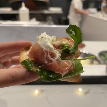 Sei Pizza Bar - Prosciutto, arugula, burrata on bread. So good. - Pizza Near Me - Los Angeles, California Sei Pizza Bar - Prosciutto, arugula, burrata on bread. So good. - Pizza Near Me - Los Angeles, California