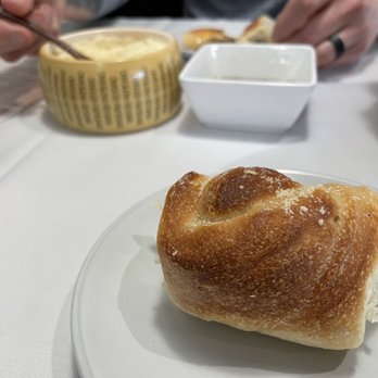 Napoli's Italian Restaurant - Free bread - Italian Near Me - South Ogden, Utah Napoli's Italian Restaurant - Free bread - Italian Near Me - South Ogden, Utah