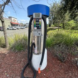 Vacuum- no signage saying only 6 minutes