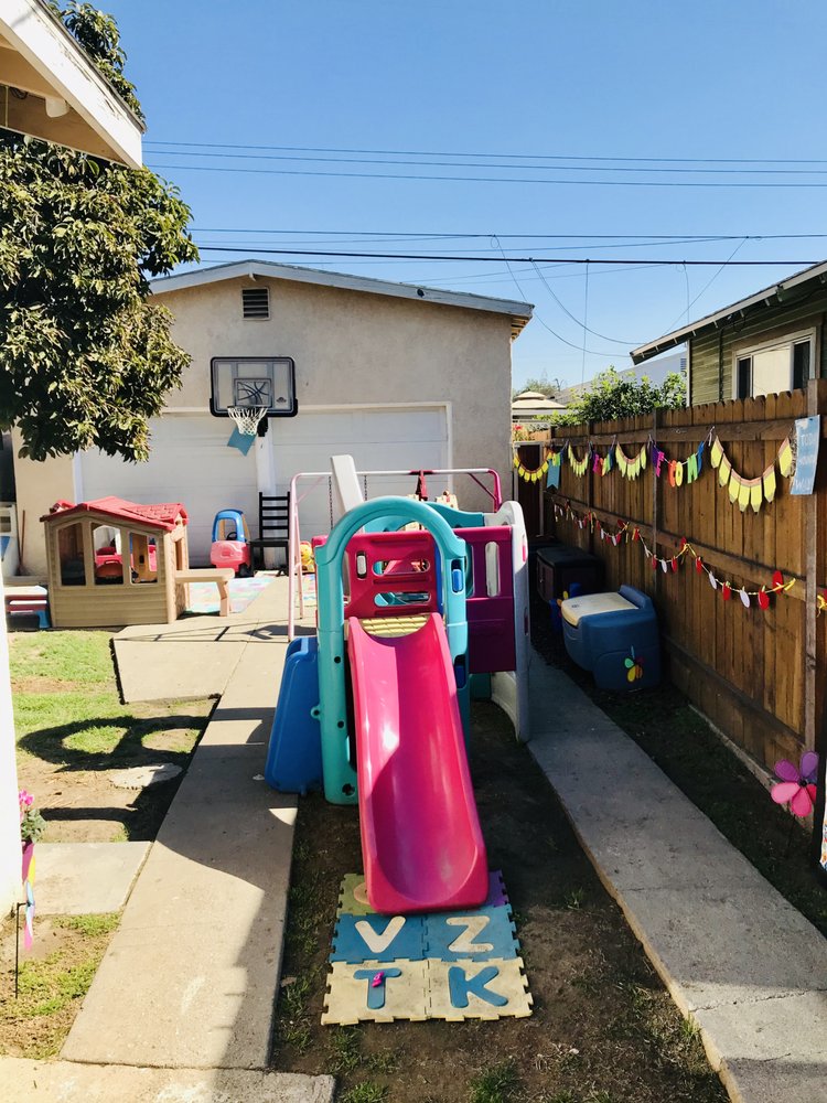 LITTLE MUNCHKINS PLAYHOUSE DAYCARE 16 Photos 4716 Myrtle St, Pico