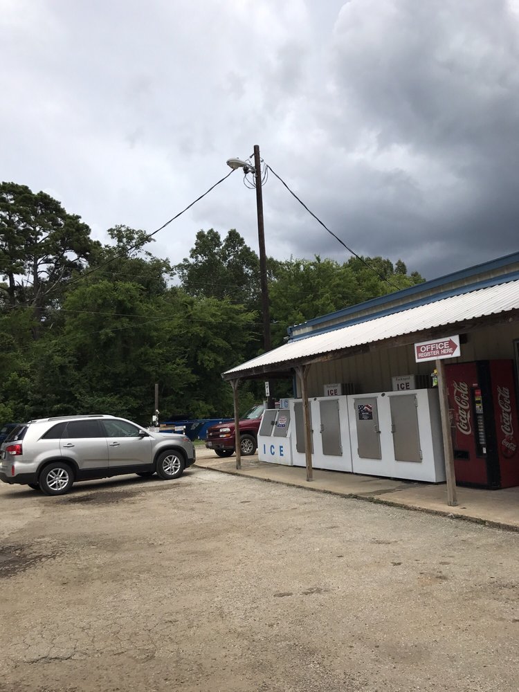 LAKEVIEW RV & MOTEL Updated April 2024 5896 State Highway 147